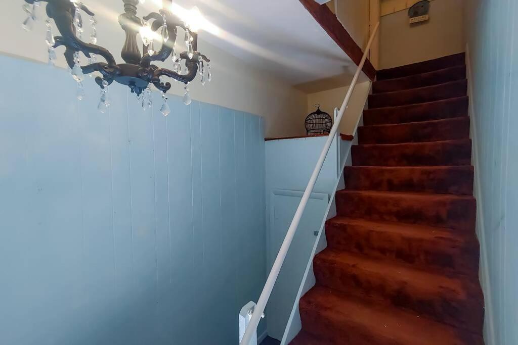 Historic W/Deck, King Bed & Air By Lake Michigan Manistee Exterior foto